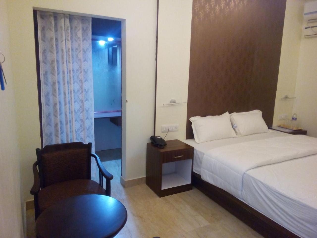 Hotel Marina Manor Port Blair Exterior foto